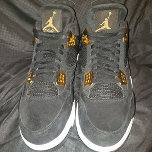 Air Jordan Retro 4